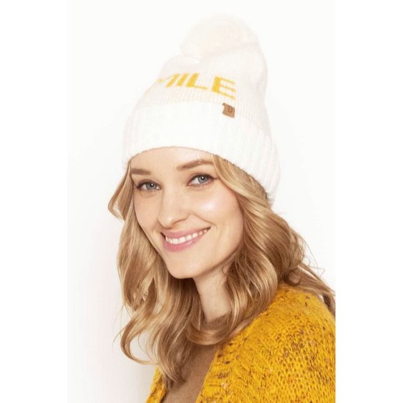 NEW Cute Smile Logo Graphic Faux Fur Pom Pom Cozy  Knit Beanie Hat Ivory Mustard - Picture 6 of 7